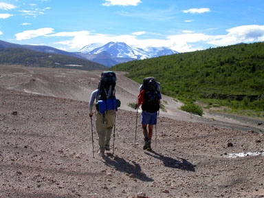 Leaving the water and green thickets behind, we launch our hike into the Valley of Ten Thousand Smokes