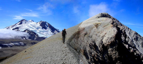 Jobe Wymore approaching the summit of Falling Mountain